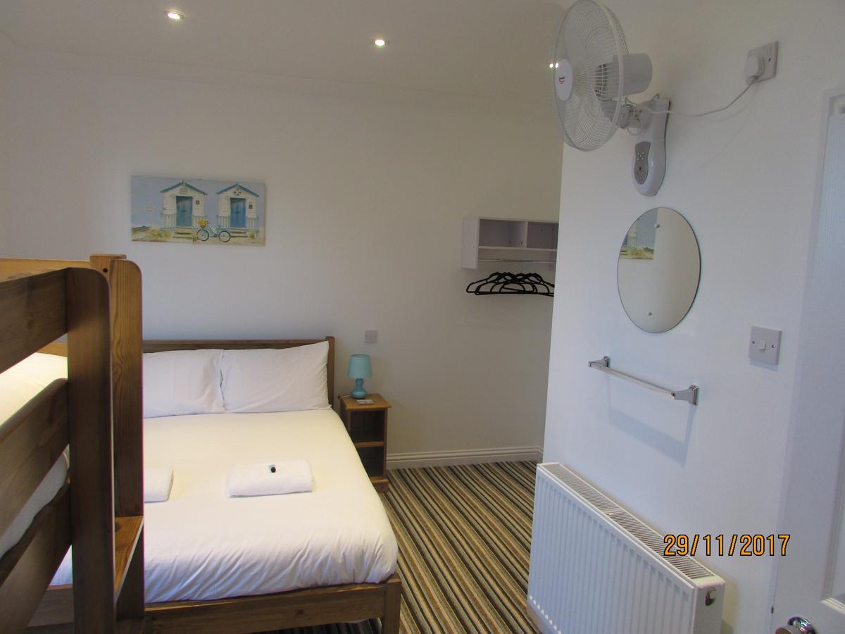 Charlotte Guest House Weymouth Extérieur photo